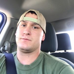 Meet your Posher, Travis